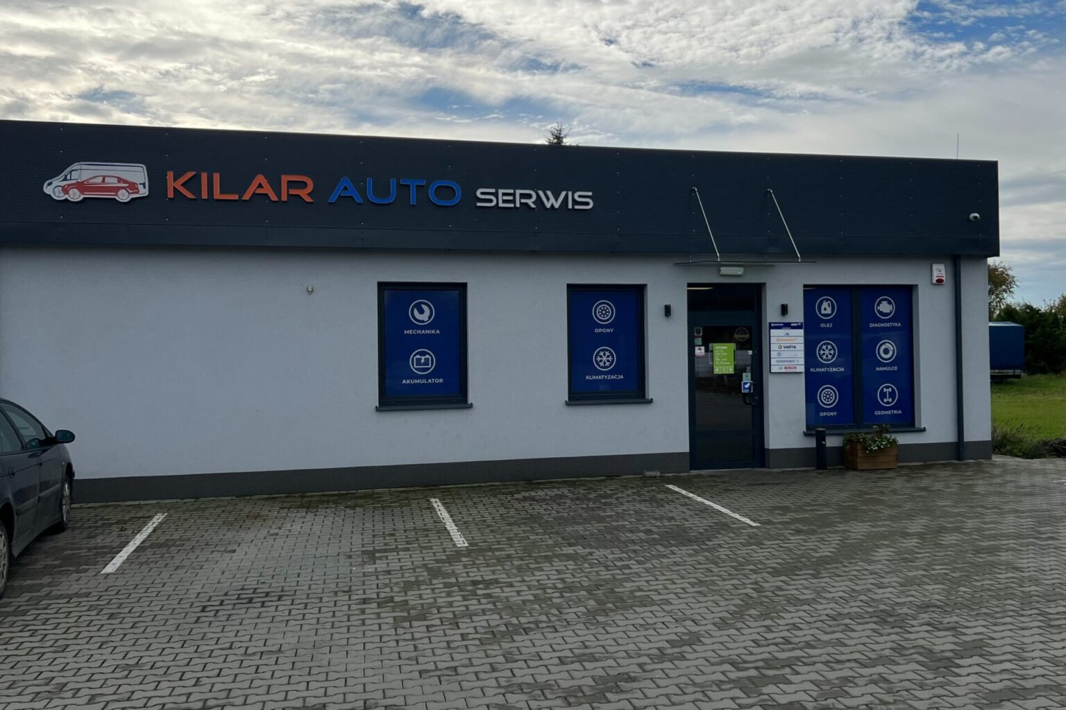 Q SERVICE CASTROL KILAR AUTO