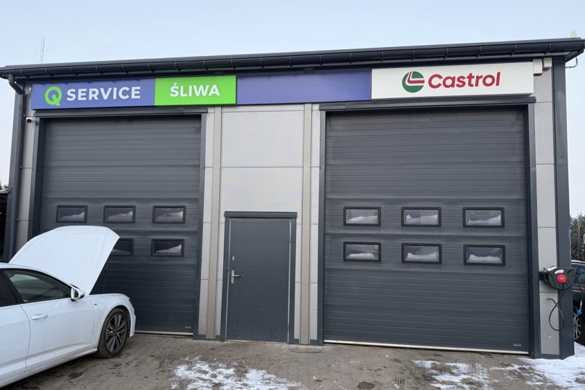 Q SERVICE CASTROL ŚLIWA